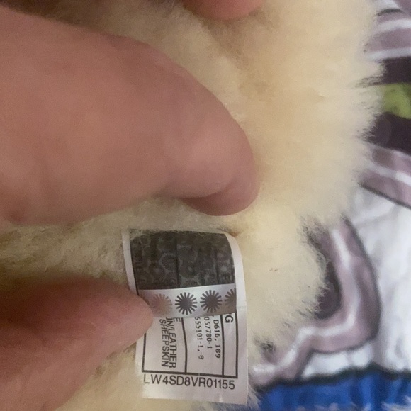 Distressed Brown Bailey Triplet Ugg Boots - Picture 8 of 8